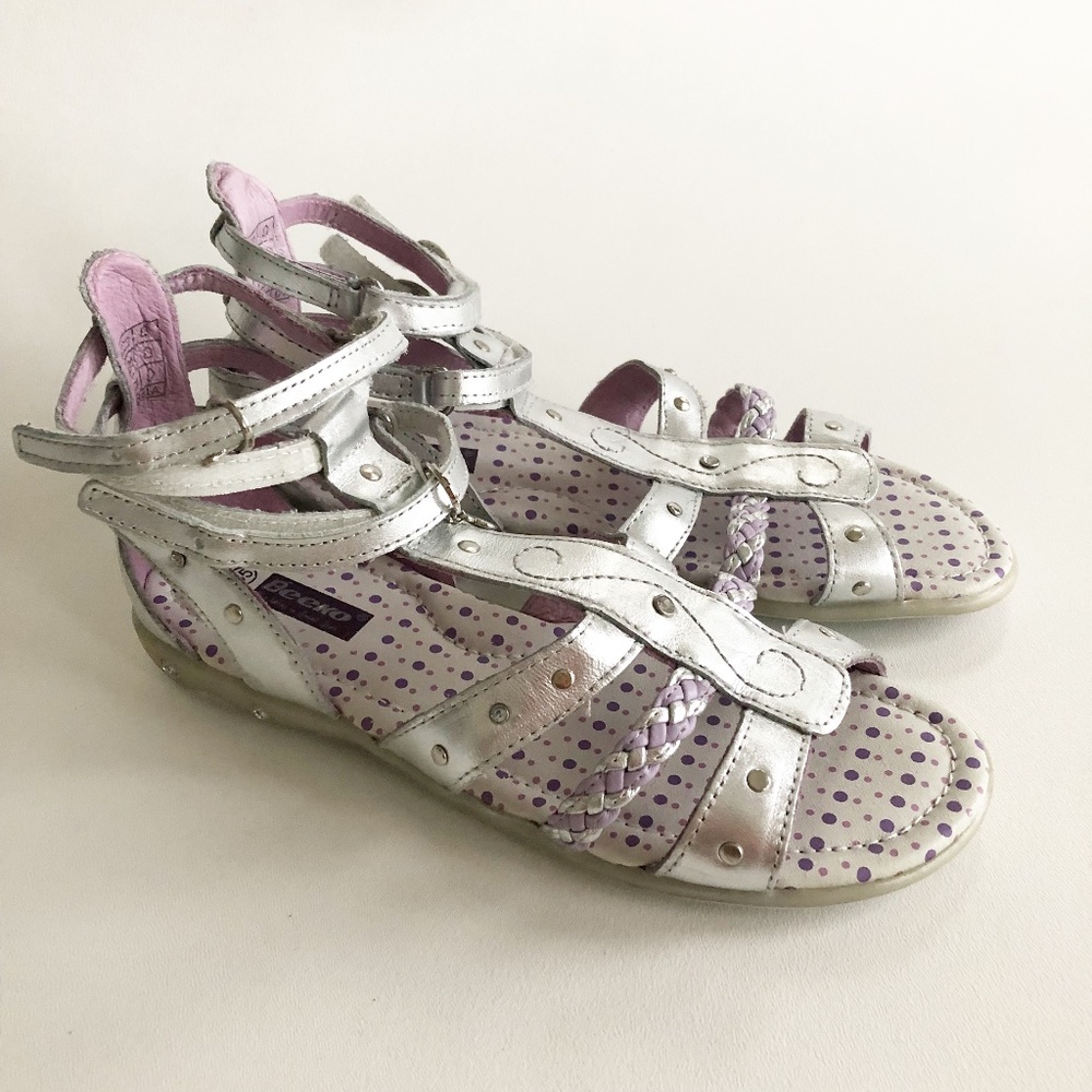 Beeko Girls Moglia Leather Gladiator Sandal Braided Straps w Studs Silver EU35